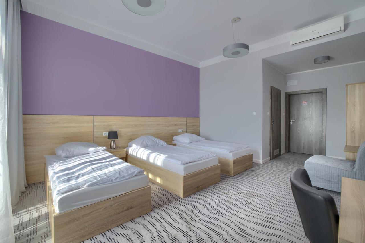 Nova Stodola Hotel Klomnice ภายนอก รูปภาพ