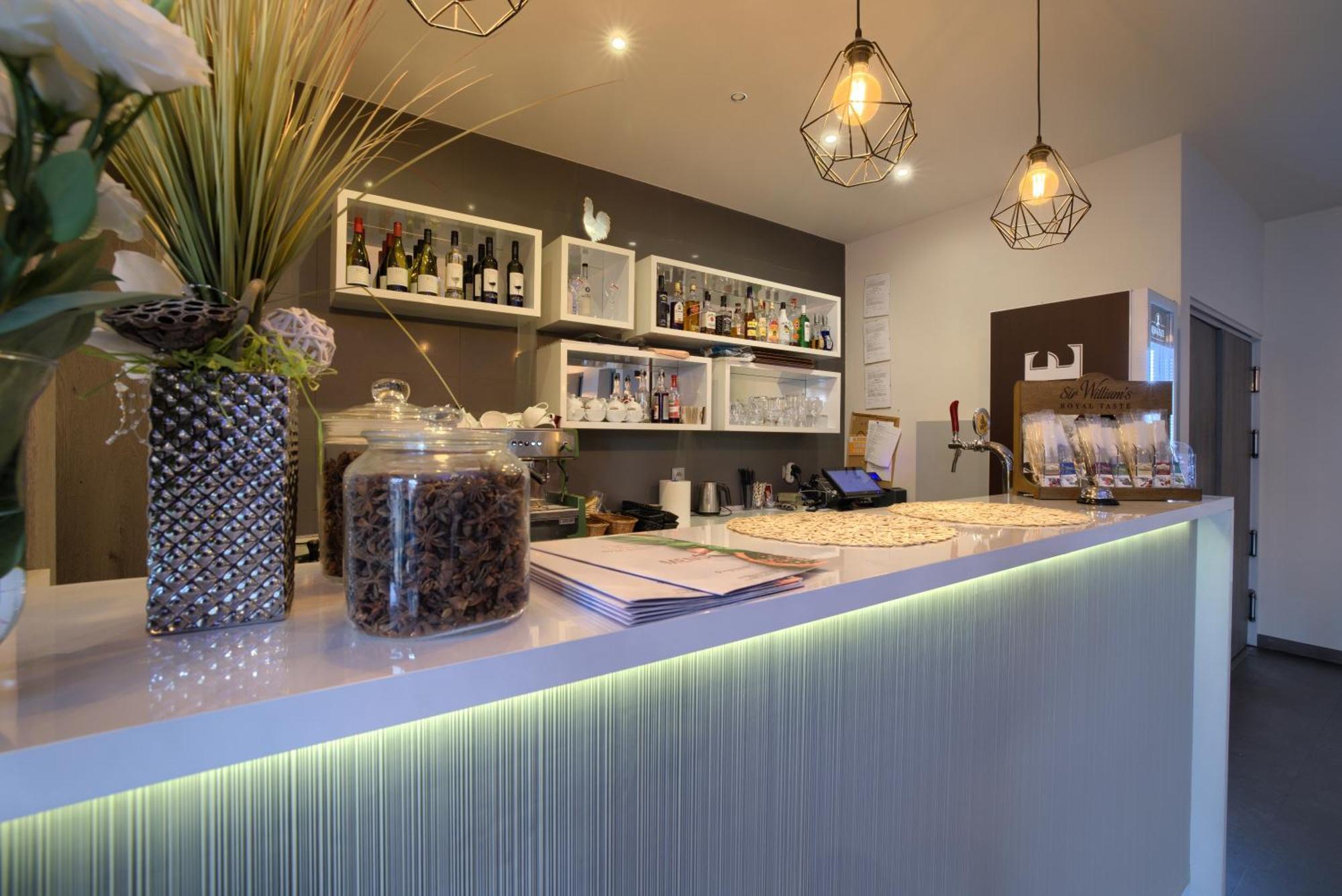 Nova Stodola Hotel Klomnice ภายนอก รูปภาพ