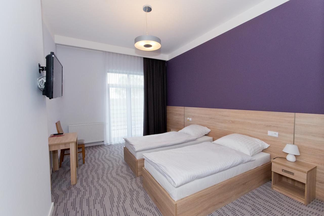 Nova Stodola Hotel Klomnice ภายนอก รูปภาพ