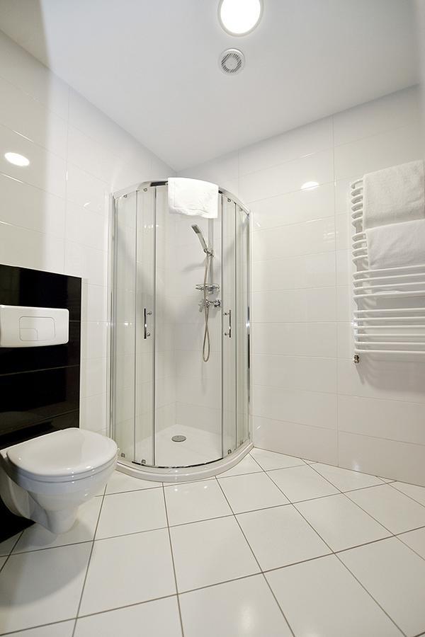 Nova Stodola Hotel Klomnice ภายนอก รูปภาพ