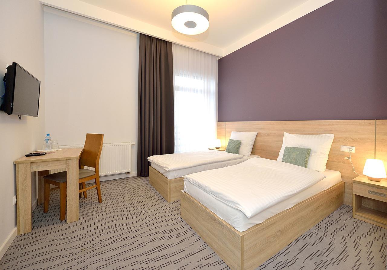 Nova Stodola Hotel Klomnice ภายนอก รูปภาพ