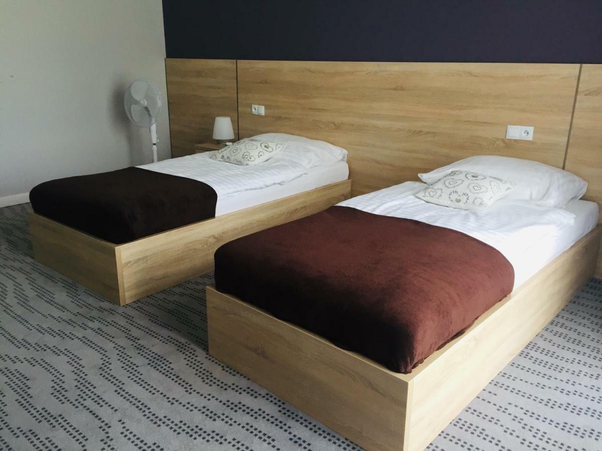 Nova Stodola Hotel Klomnice ภายนอก รูปภาพ